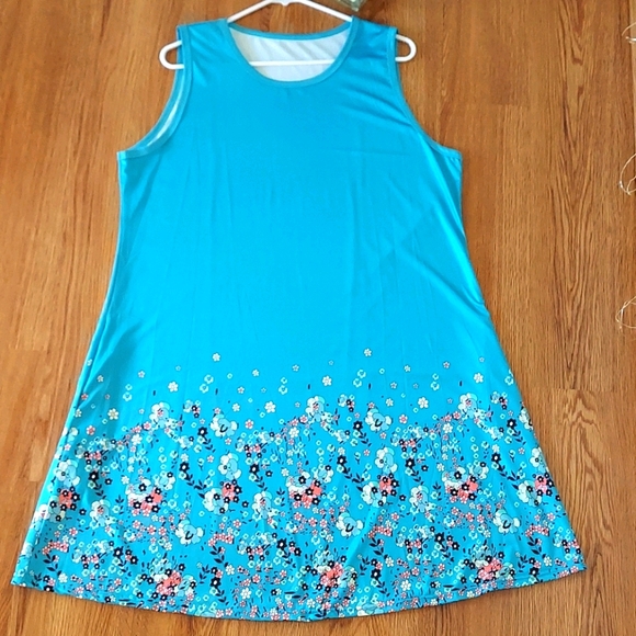 Dresses & Skirts - Ladies summer dress